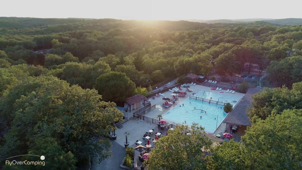 Camping Les Reflets Du Quercy Hotel Crayssac Екстериор снимка