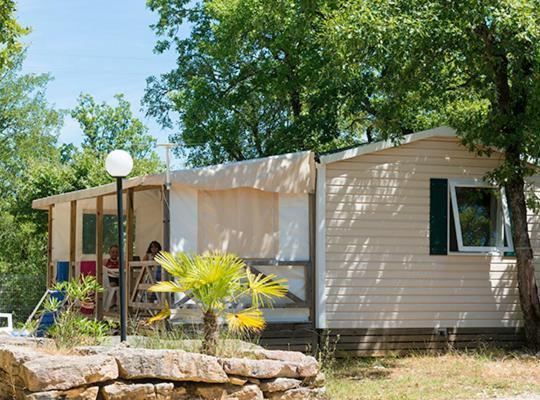 Camping Les Reflets Du Quercy Hotel Crayssac Екстериор снимка
