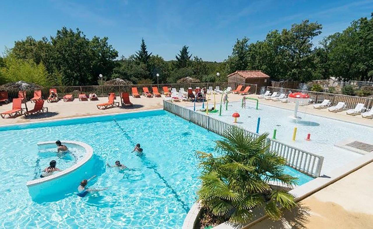 Camping Les Reflets Du Quercy Hotel Crayssac Екстериор снимка