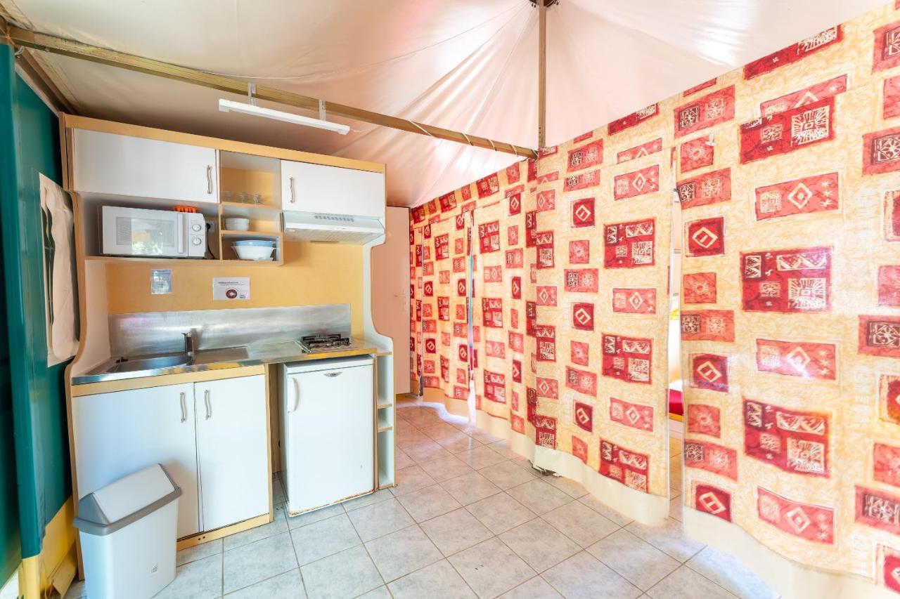 Camping Les Reflets Du Quercy Hotel Crayssac Екстериор снимка
