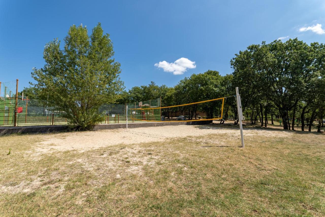 Camping Les Reflets Du Quercy Hotel Crayssac Екстериор снимка