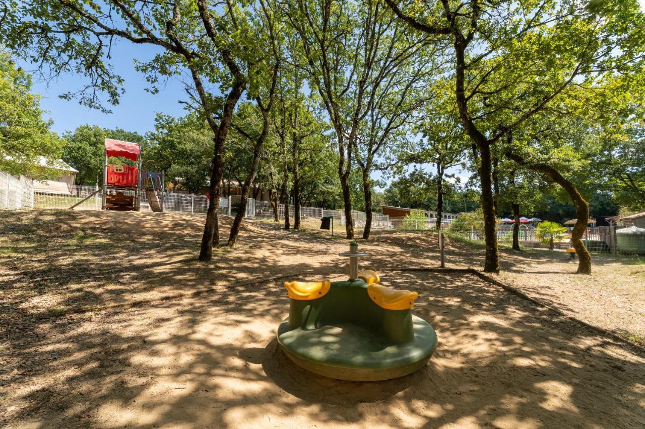 Camping Les Reflets Du Quercy Hotel Crayssac Екстериор снимка
