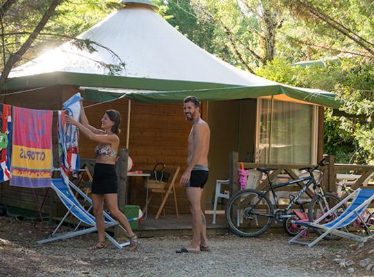 Camping Les Reflets Du Quercy Hotel Crayssac Екстериор снимка